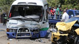 Nueve personas han fallecido en los primeros dos días del período vacacional por las festividades de Semana Santa en El Salvador, tres por ahogamiento y seis en accidentes de tránsito. Foto LPG/Ángel Gómez