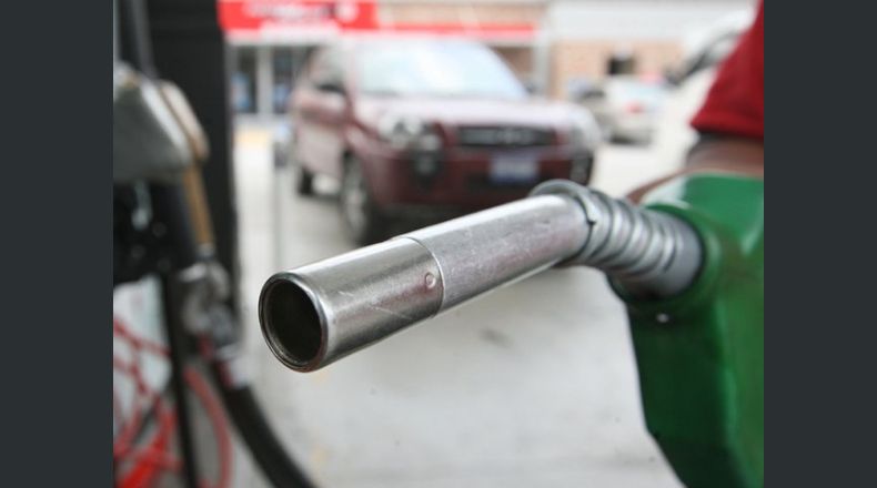 Anuncian nuevos precios de gasolina en El Salvador para los próximos días