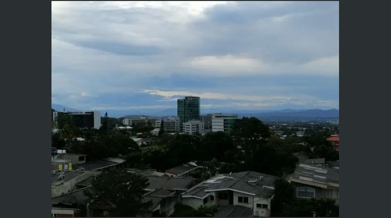 Se espera ambiente cálido para este sábado y tormentas débiles la noche del domingo