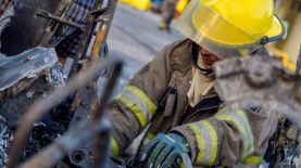 Inspeccionan planta de Tropigas para determinar origen del incendio. Foto: cortesía