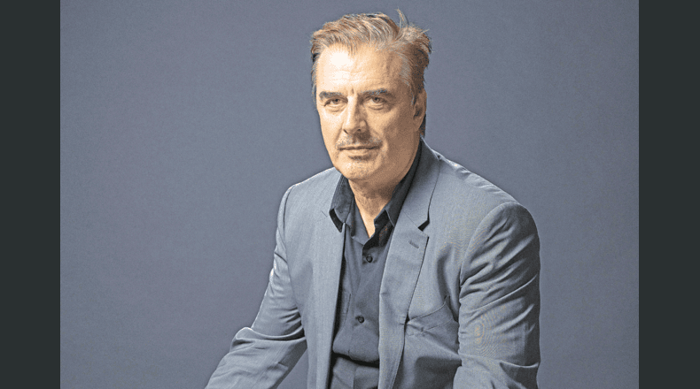 Contra Chris Noth colegas de   