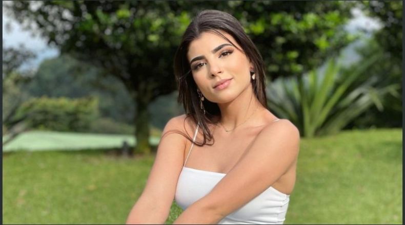 La tiktoker Adriana Hasbún explica cómo logró que Bad Bunny la subiera al escenario