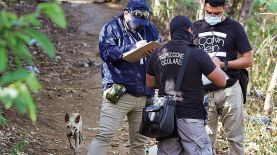 Víctima. El cabo fue trasladado en helicóptero a un hospital en San Salvador.