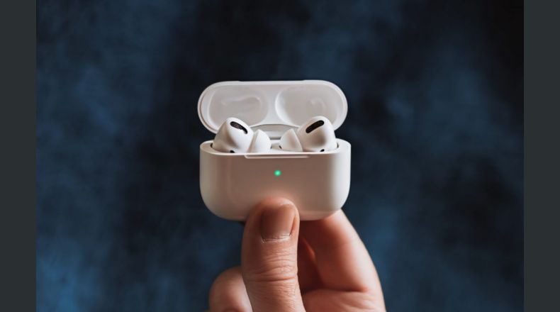 Los Airpods fueron lanzados al mercado en 2016 por parte de Apple.