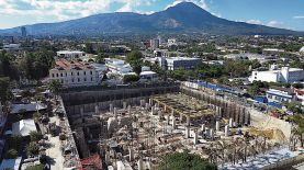 Obras.  La construcción del hospital Rosales avanza desde el evento realizado en junio de 2023 por el gobierno de El Salvador.