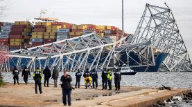 El puente Francis Scott Key en Baltimore se derrumbó en marzo pasado luego que el carguero Dalí chocara contra uno de sus pilares. El percance cobró la vida de seis trabajadores latinos.