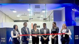 Modernas instalaciones. Representantes de ABANK hicieron el corte de cinta que dio por inaugurado el nuevo Centro de Negocios para clientes de Banca Privada. Fotografía de LPG/ Cortesía