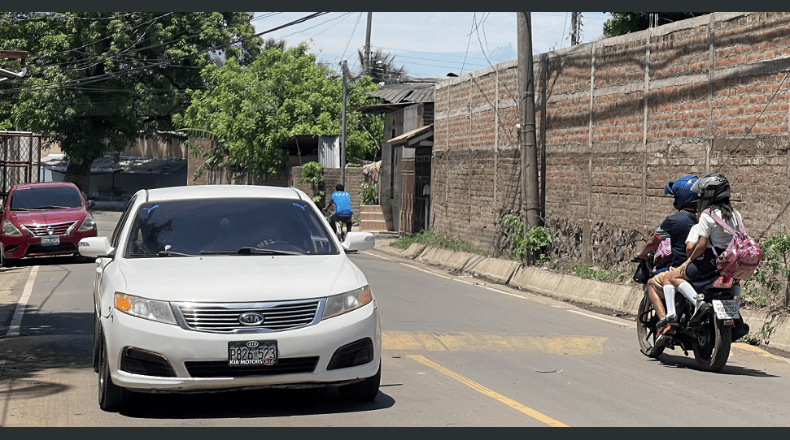 LPG/Maynor Lovo.  Los pobladores pidieron mayor presencia policial y militar en la localidad.