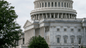 Un grupo de senadores de Estados Unidos ubica a El Salvador como un país ejemplo de como “actores políticos han manipulado entornos informativos nacionales”.