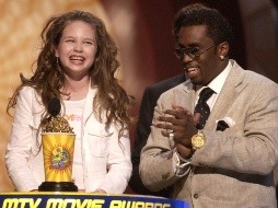 Sean Combs invitó a una de sus fiestas a la pequeña actriz de 12 años, Daveigh Chase.