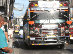 El BID aprobó un préstamo, cuyo beneficiario es el MOP, para mejorar el transporte público de pasajeros en el Área Metropolitana de San Salvador. / FOTO LPG, ARCHIVO.