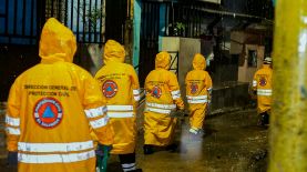 Protección Civil ha emitido alerta amarilla para unos distritos y alerta verde para el resto de El Salvador. Foto: Twitter Protección Civil.