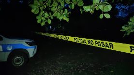 El cadáver de un hombre fue encontrado en Apastepeque el lunes por la noche.