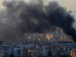 Vista del distrito de Dahieh, al sur de Beirut, tras un ataque aéreo israelí este martes. Según el Ministerio de Salud del Líbano, más de 3.700 personas han muerto y más de 15.600 han resultado heridas en el Líbano desde la intensificación de las hostilidades entre Israel y Hezbollah. Foto: EFE/ Wael Hamzeh