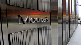 Moody's mejoró la nota de El Salvador.