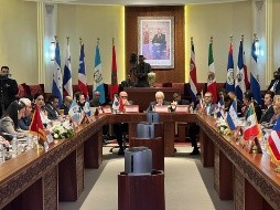 El presidente de la Cámara de Representantes (cámara baja del Parlamento marroquí), Rachid Talbi Alami, da el discurso inaugural de la XXX reunión extraordinaria del Foro de Presidentes y Presidentas de los Poderes Legislativos de Centroamérica y la Cuenca del Caribe y México (Foprel), este miércoles en Rabat. EFE