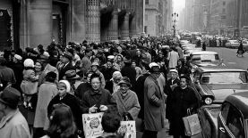 El Black Friday, celebrado el viernes posterior al Día de Acción de Gracias (cuarto jueves de noviembre), se ha convertido en una tradición en Estados Unidos y en gran parte del mundo. Foto: La Nación Argentina.