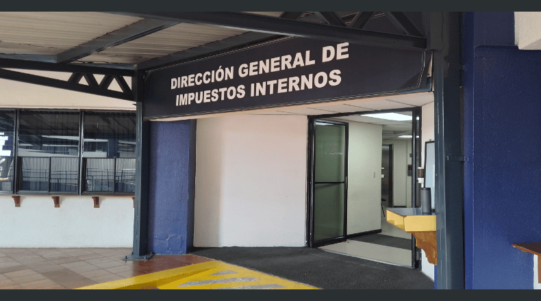 Fachada de la Dirección General de Impuestos Internos.