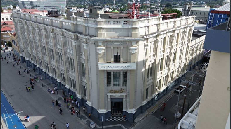 El edificio donde operó El Telégrafo y ANTEL fue construido en 1936. Foto de LA PRENSA/Luis Martínez