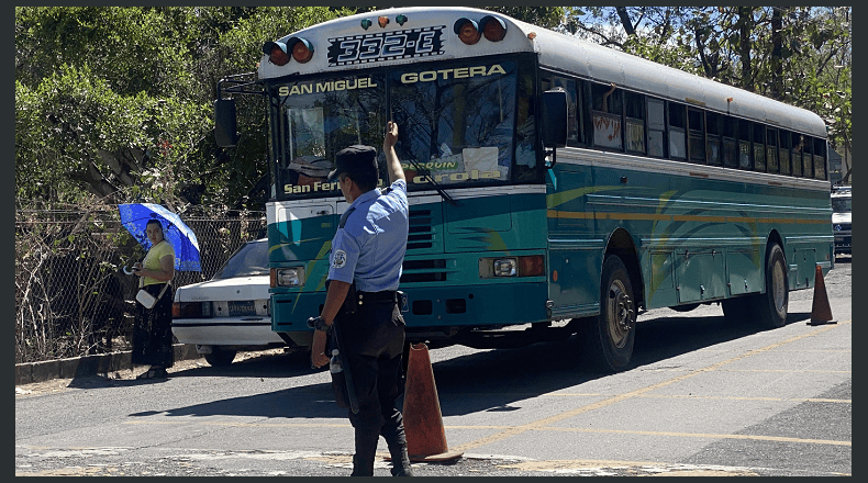 Fotos LPG/Emanuel Boquin. Los agentes cumplen actualmente labores de ordenamiento vial en el distrito.