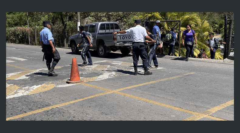 Fotos LPG/Emanuel Boquin. Los agentes cumplen actualmente labores de ordenamiento vial en el distrito.