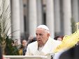 El papa Francisco celebra la Santa Misa del Domingo de Ramos en la Basílica de San Pedro, Ciudad del Vaticano, 02 de abril de 2023. EFE-EPA/CLAUDIO PERI