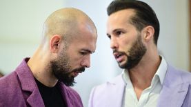 Andrew y Tristan Tate enfrentan cargos de tráfico de personas y violación en Rumania.