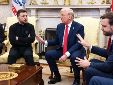 El presidente ucraniano, Volodímir Zelenski (i), conversa con el presidente estadounidense, Donald Trump (c), y el vicepresidente estadounidense, JD Vance (d), en el Despacho Oval de la Casa Blanca en Washington, DC. EFE/EPA/Jim Lo Scalzo