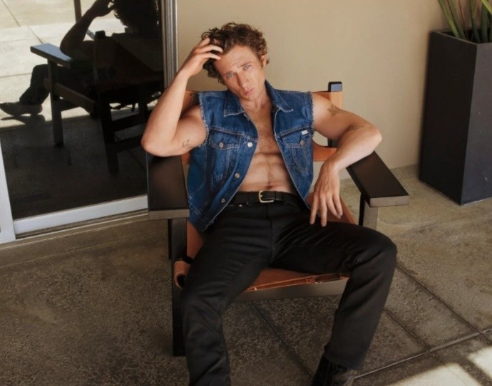 Jeremy Allen White